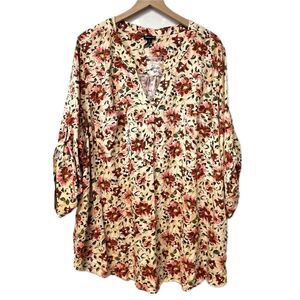 New Torrid Light Yellow Floral Blouse - Size 5X